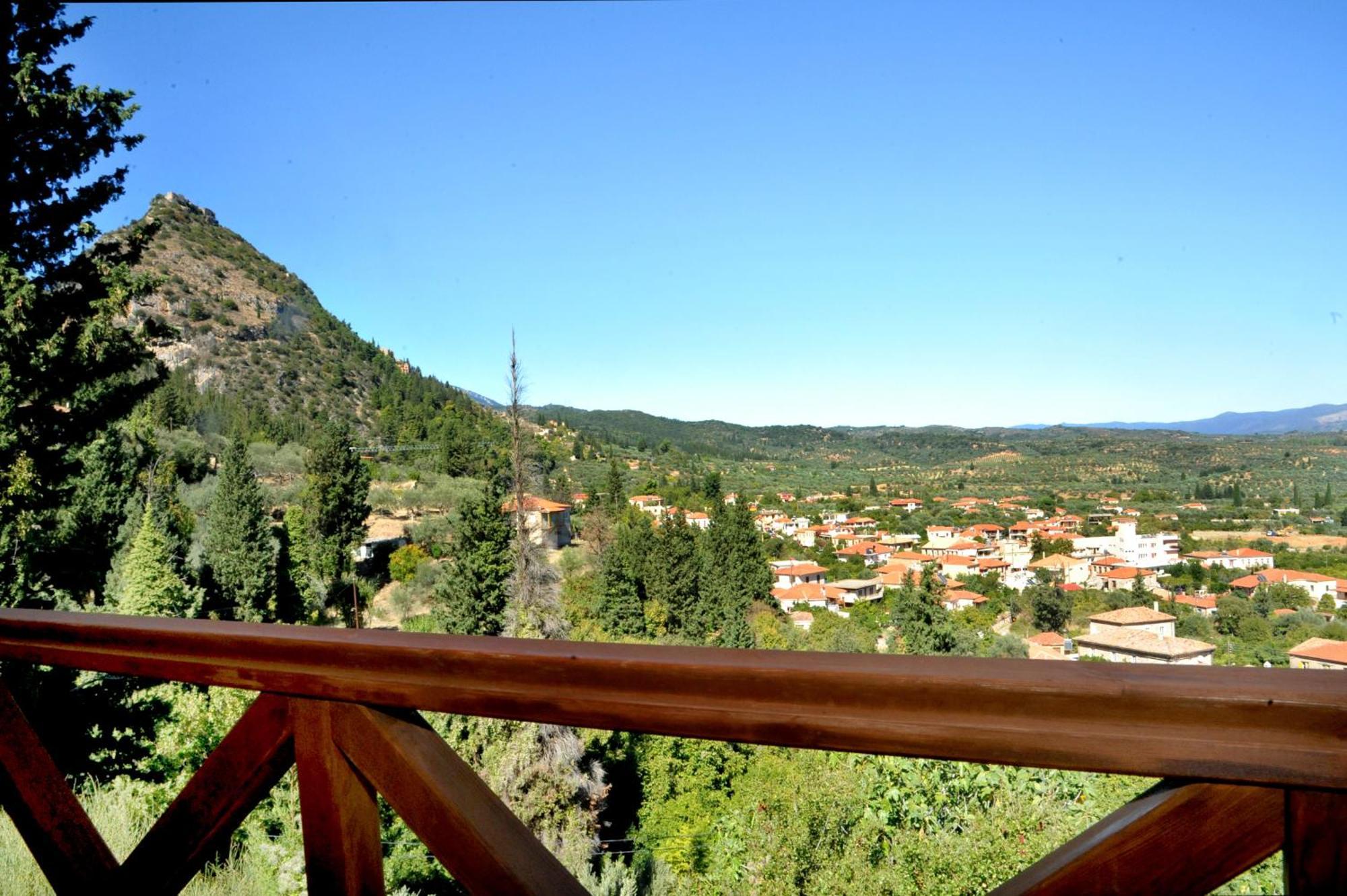 Aesthetic Delight - Stone Villa In Mystras Exterior photo